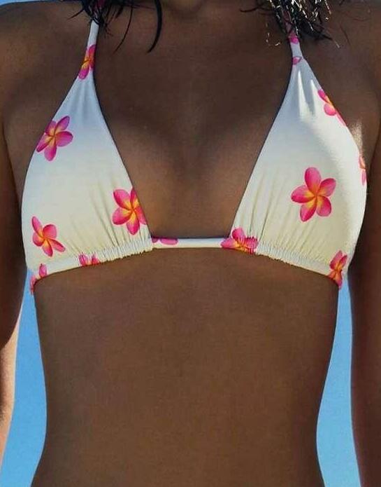 góra od bikini kwiaty