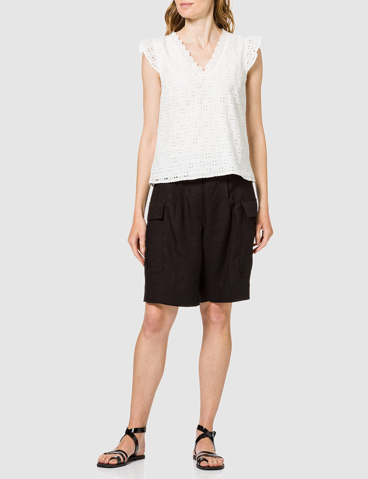 BIAŁA BLUZKA V NECK HAFT