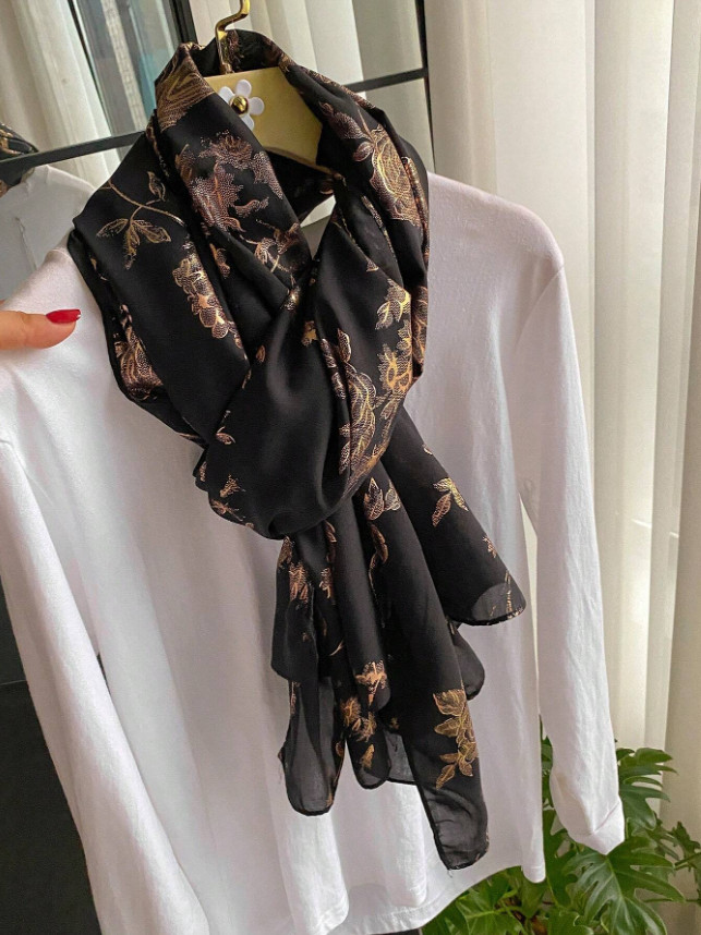 czarna chusta print