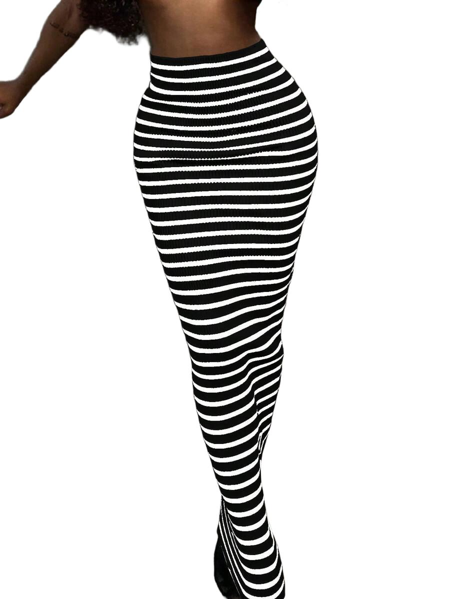  SPÓDNICA MAXI W PASKI 
