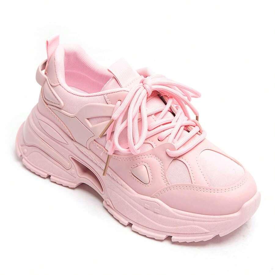 różowe sznurowane buty sportowe 