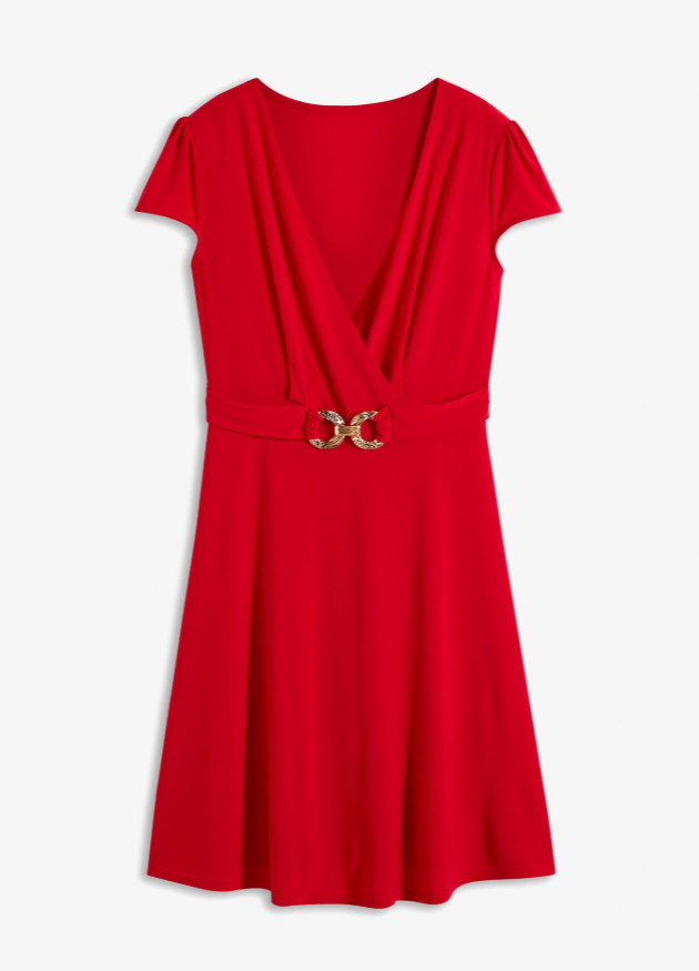 CZERWONA SUKIENKA ZDOBIENIE