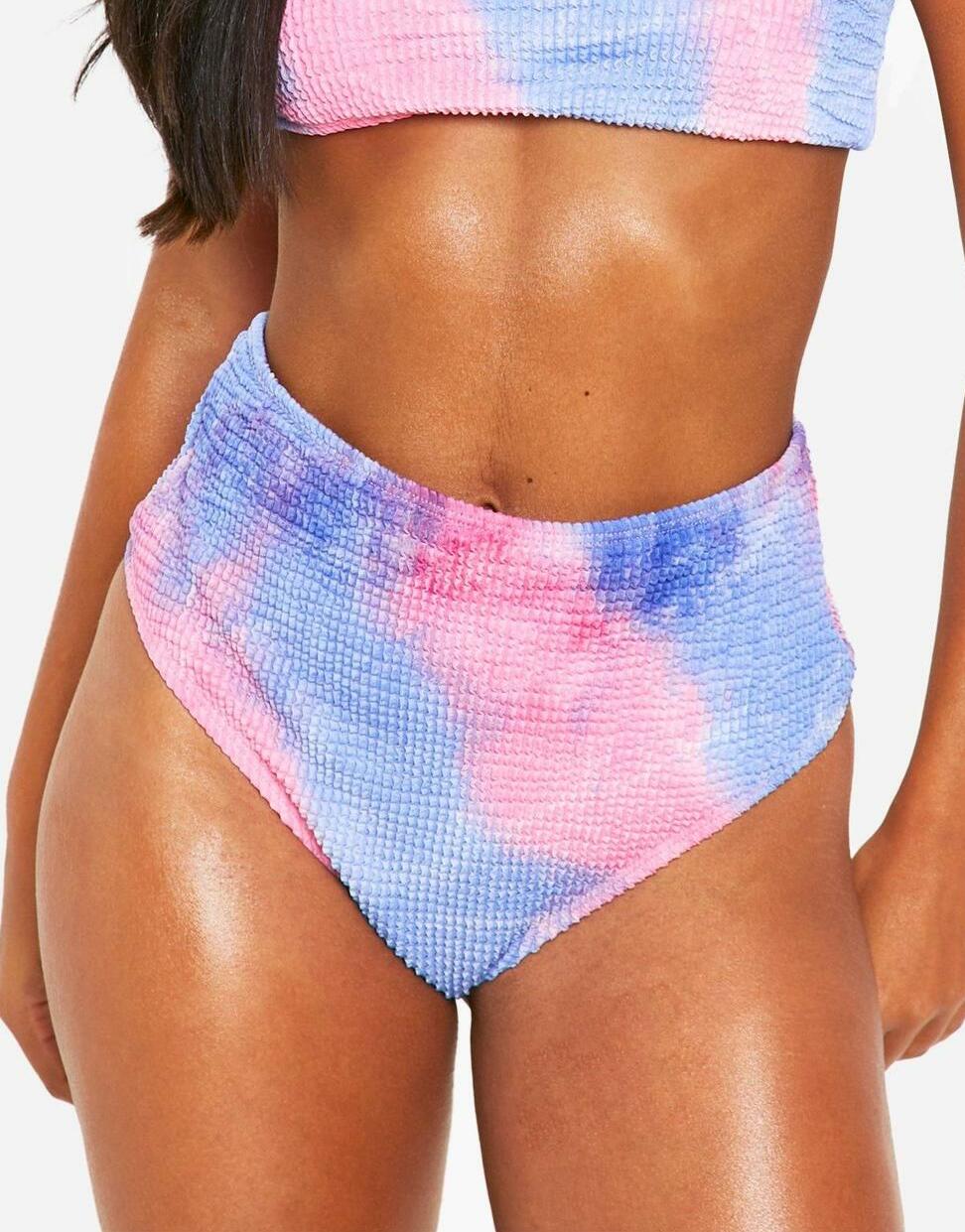 DÓŁ OD BIKINI 