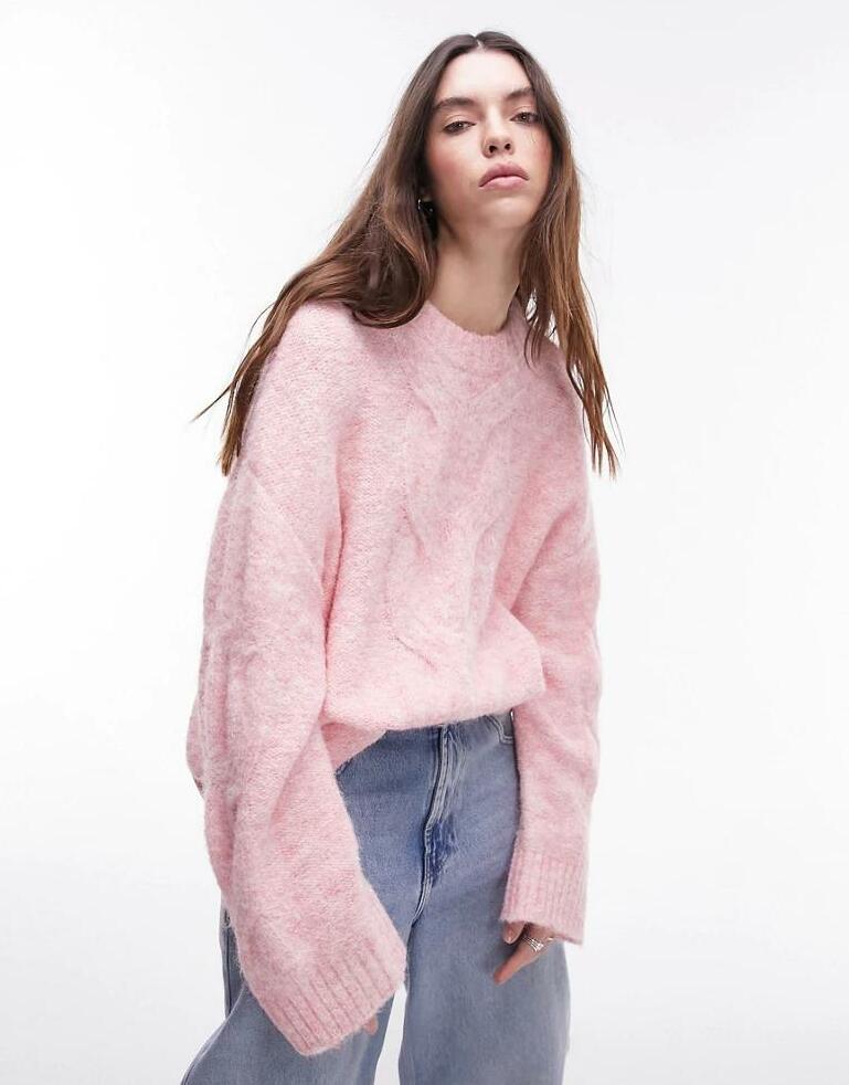 różowy sweter oversize casual