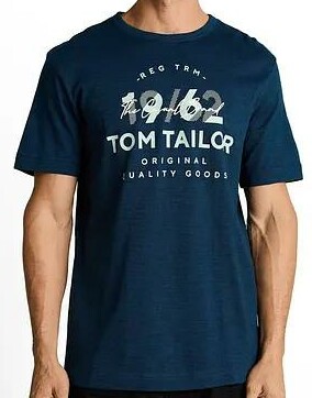 T-SHIRT Z NADRUKIEM