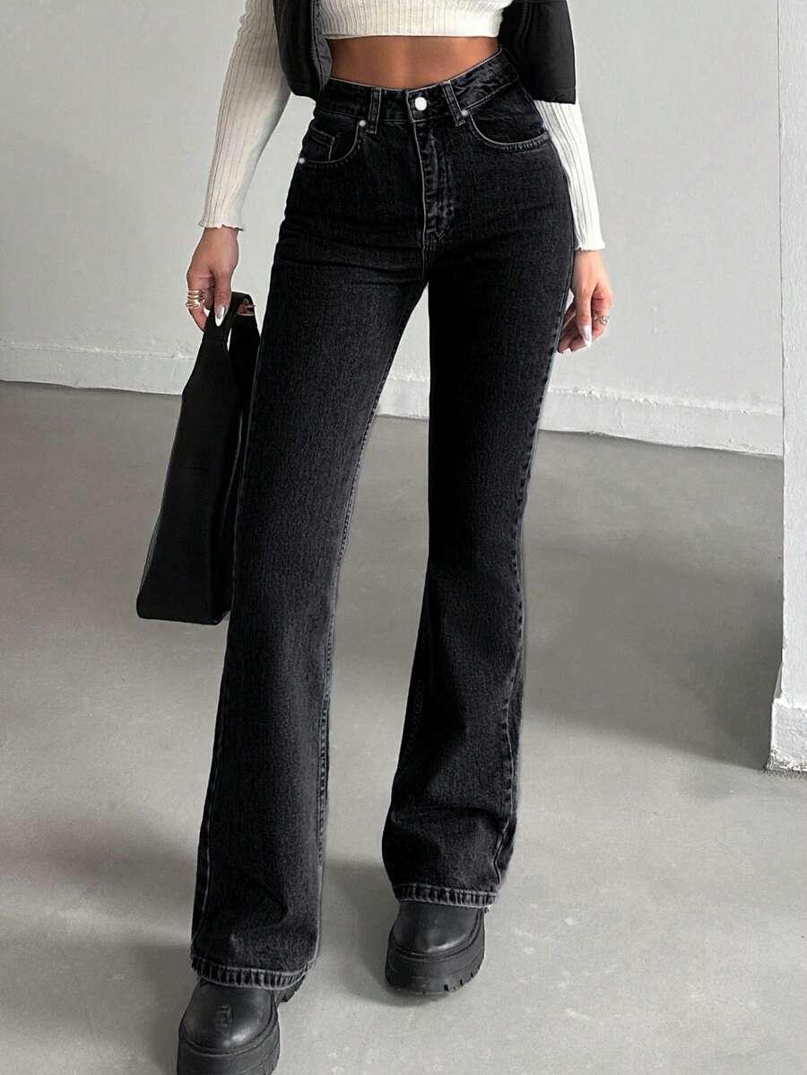 czarne spodnie jeans