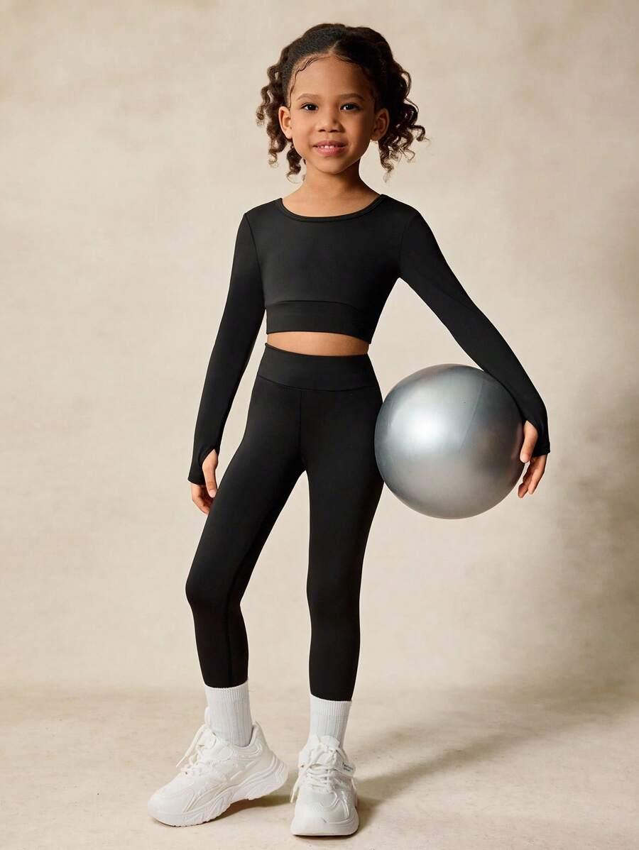 czarny komplet top legginsy
