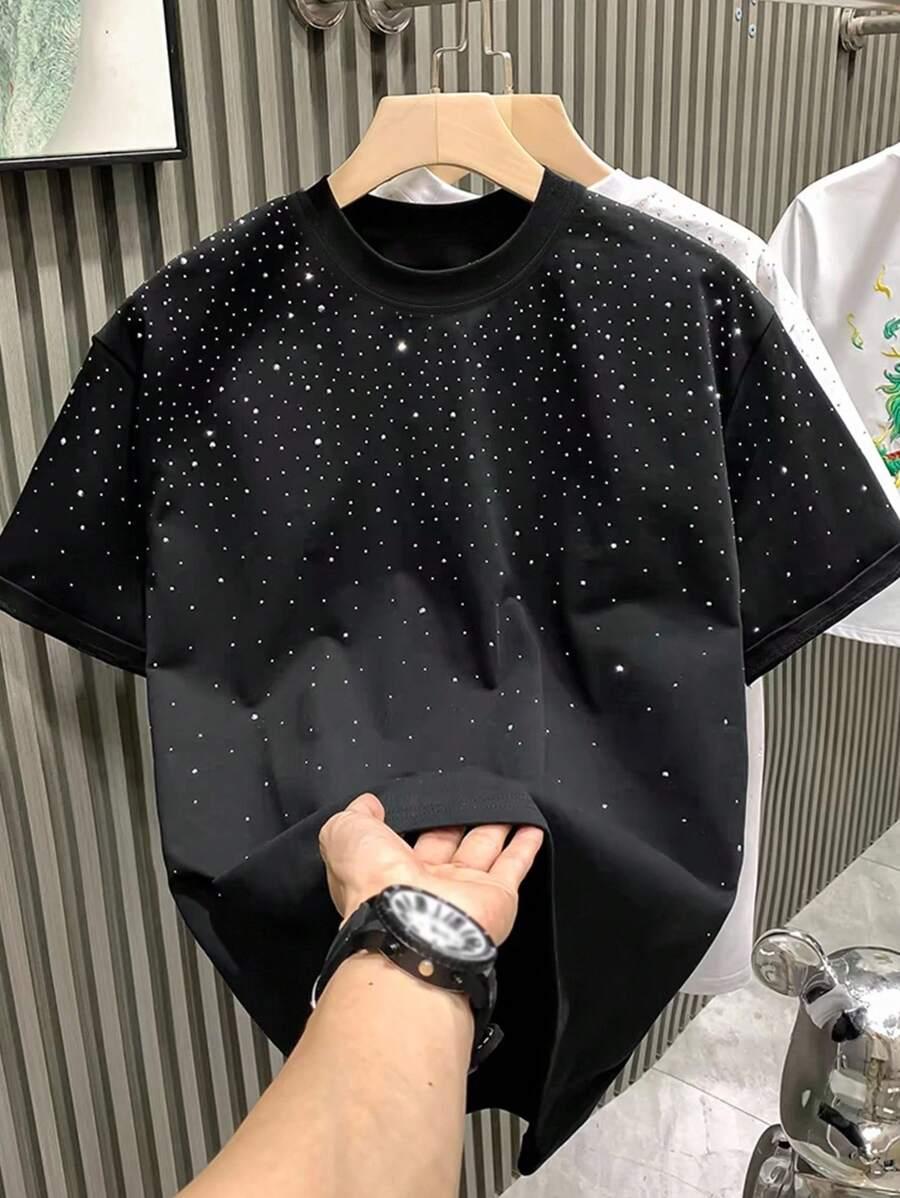 CZARNY T-SHIRT ZDOBIENIA 