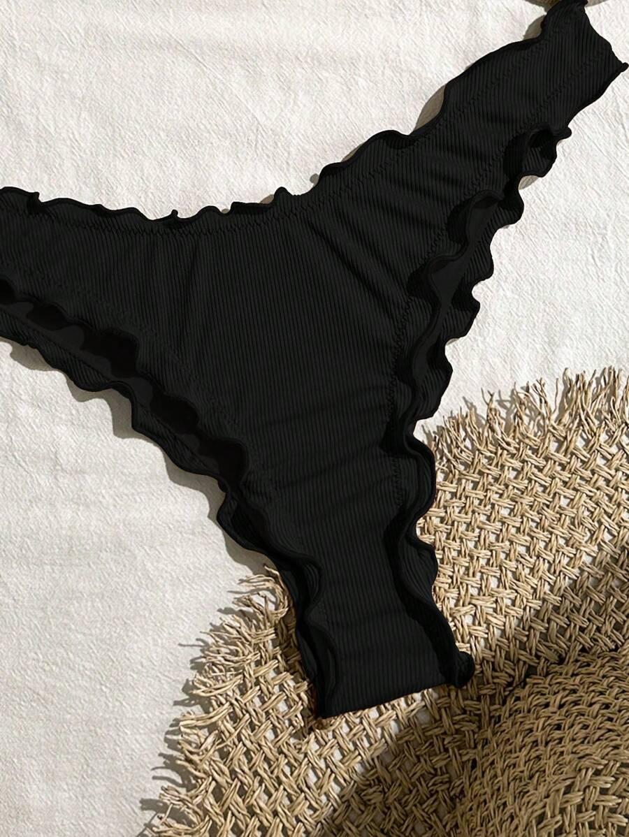 czarny dół od bikini 