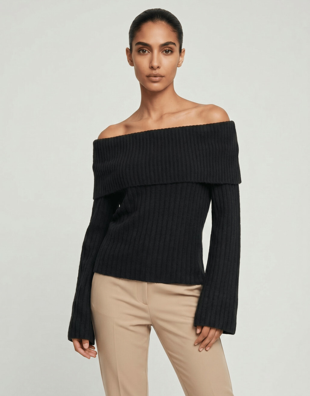 sweter odkryte ramiona 