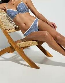 MAJTKI OD BIKINI