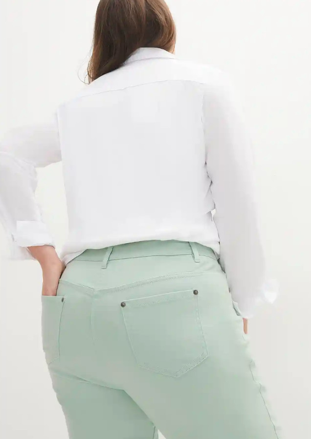 ZIELONE SPODNIE JEANS 7/8 CASUAL