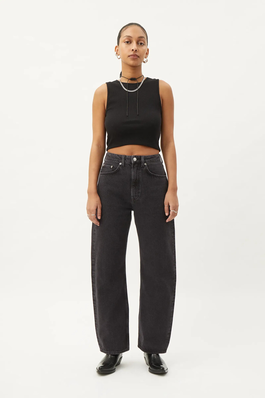 CZARNE SPODNIE JEANS