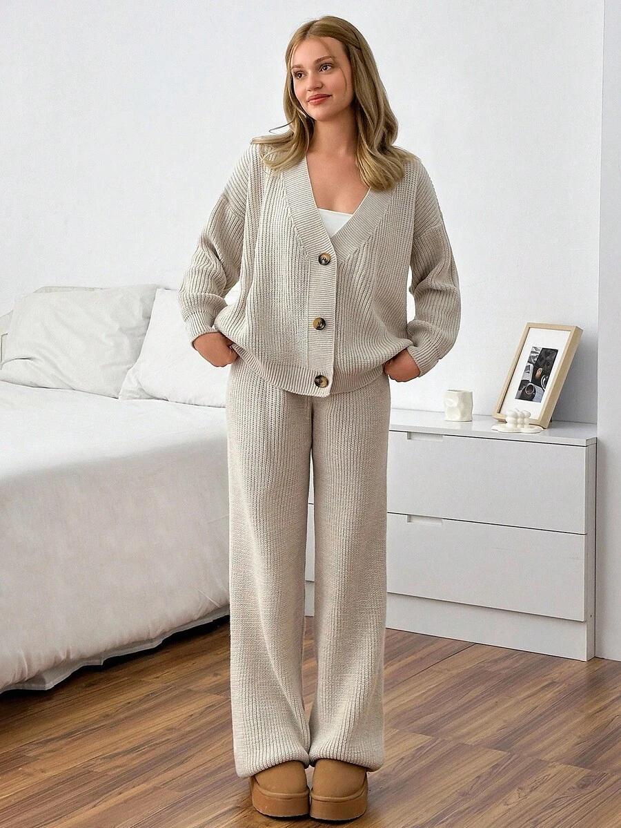 BEŻOWY SWETER SPODNIE KOMPLET 