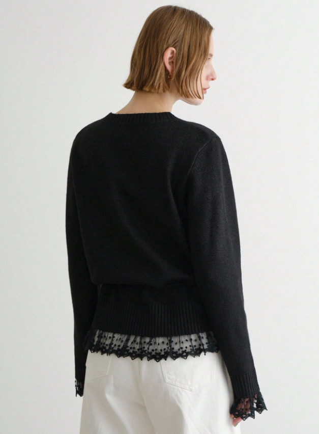 CZARNY SWETER KORONKA