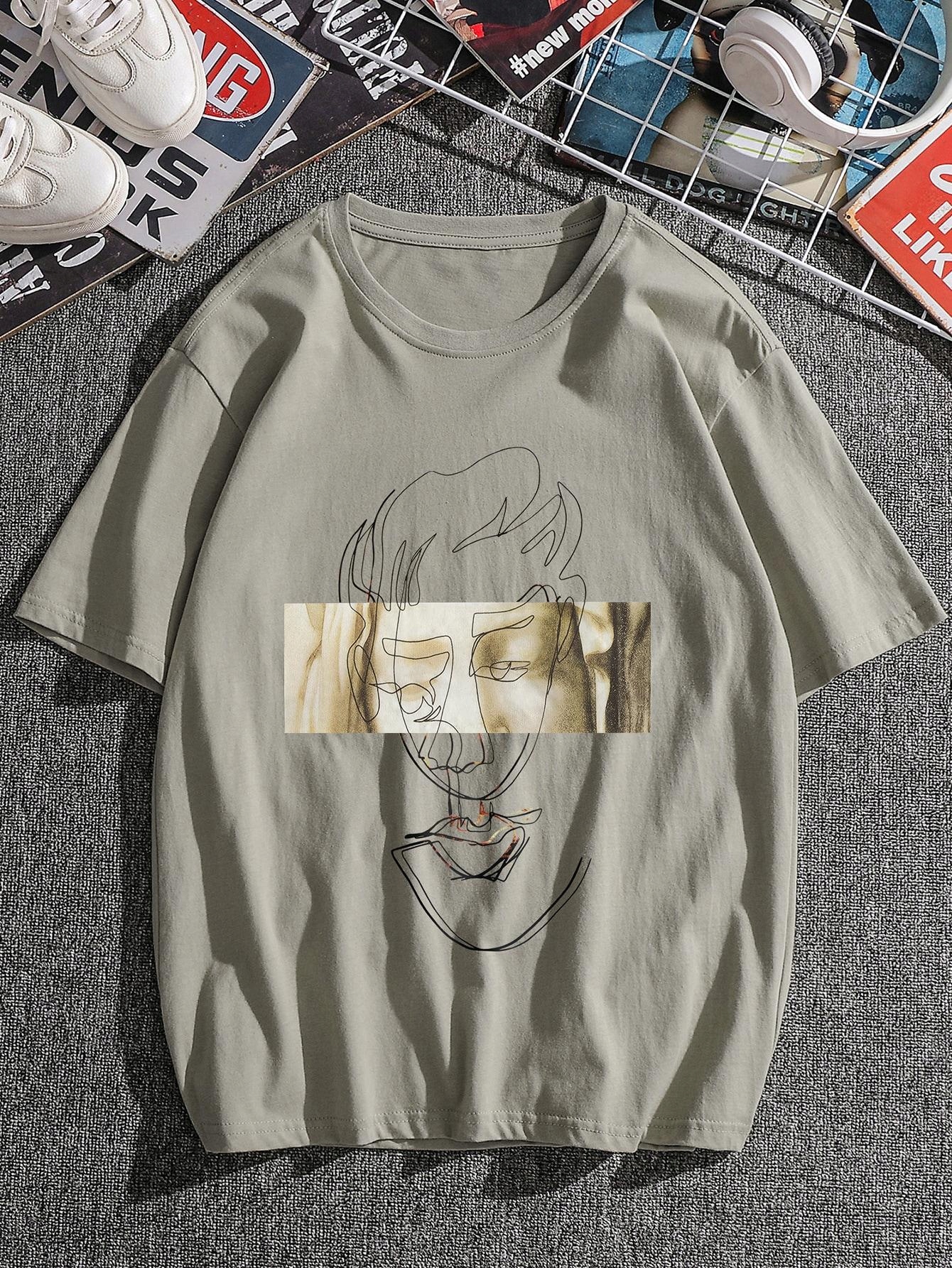 beżowy t-shirt nadruk