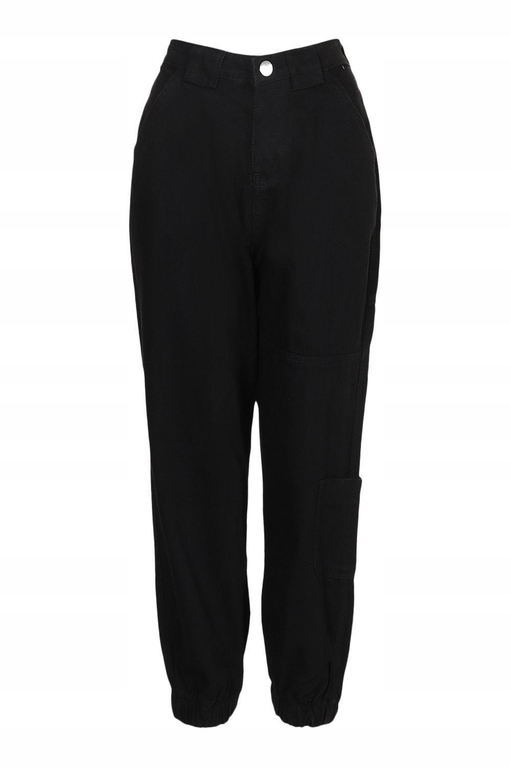 czarne spodnie jeans