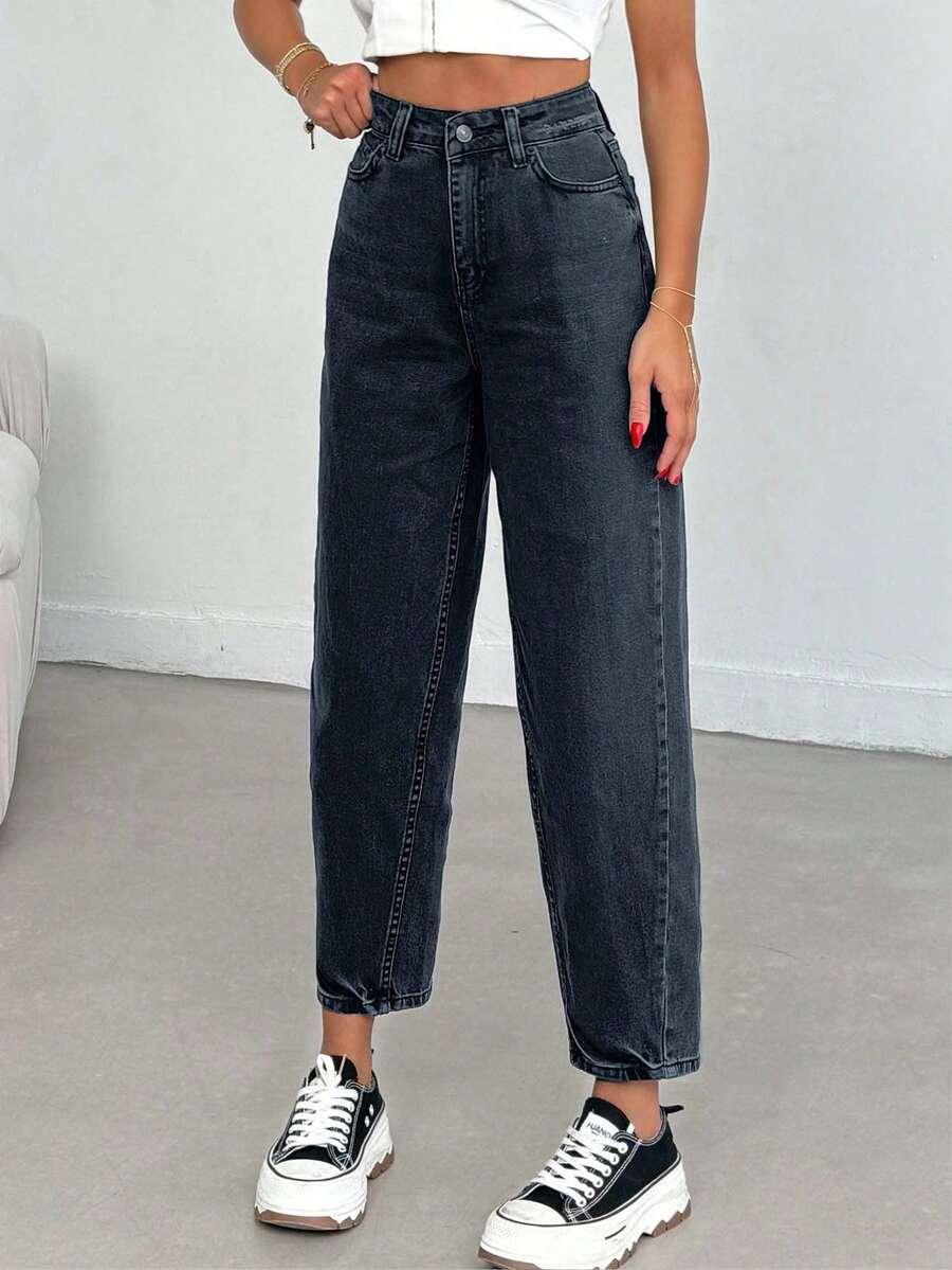 czarne spodnie jeans
