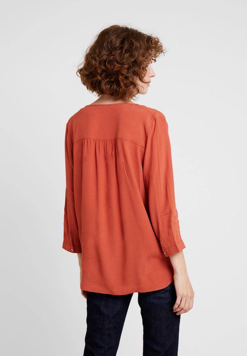 POMARAŃCZOWA BLUZKA V NECK