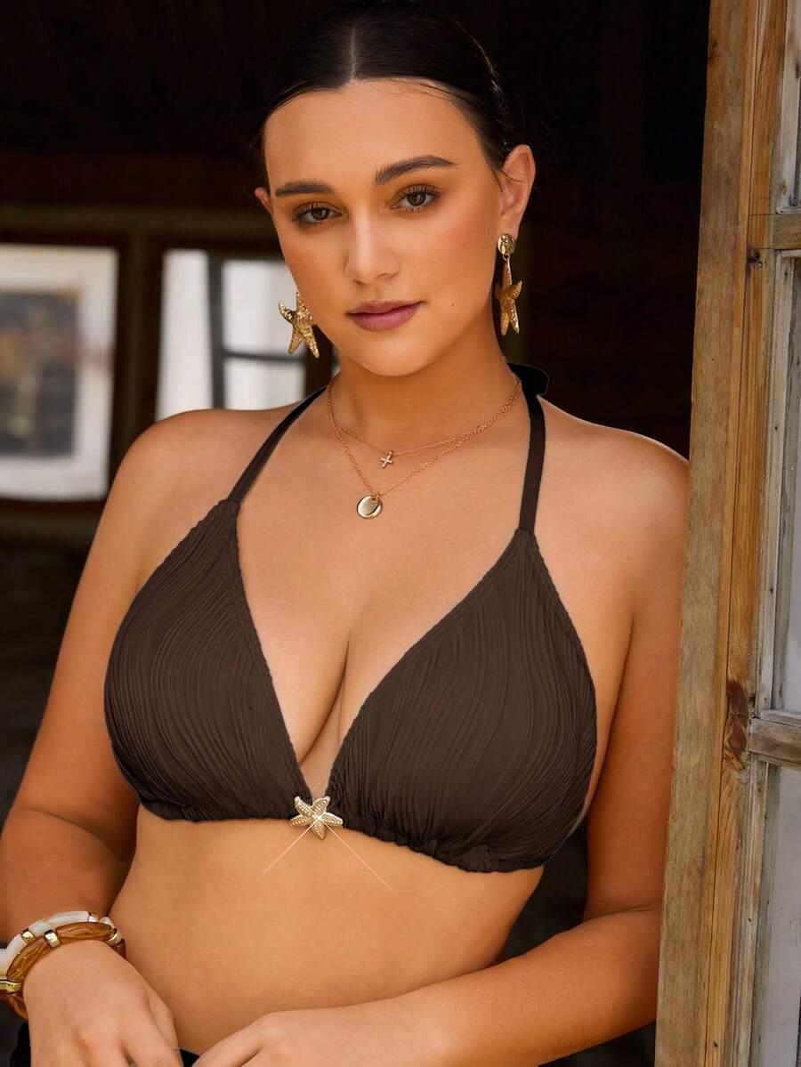 brązowa góra od bikini