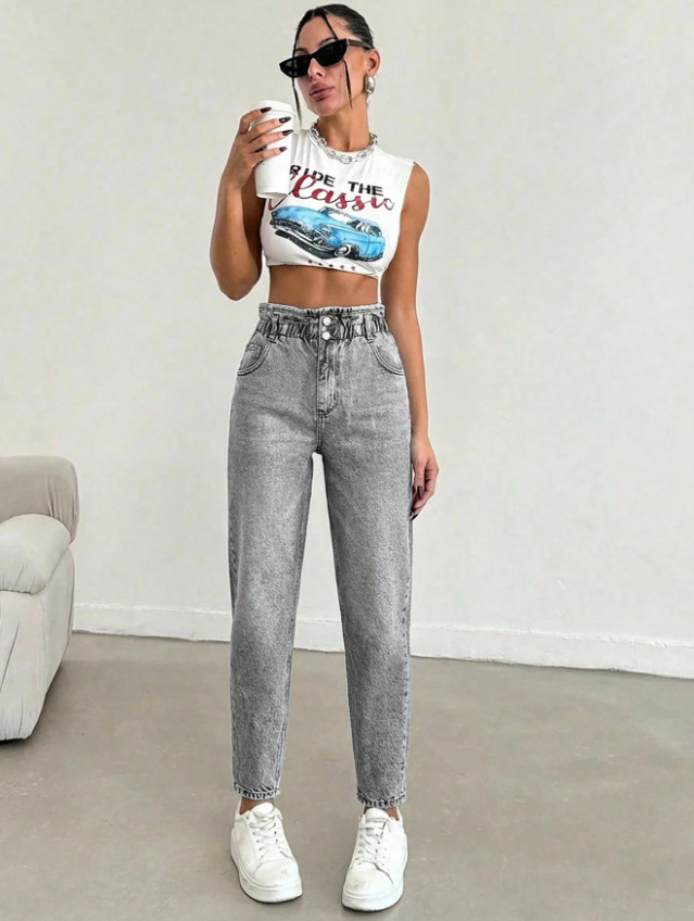 szare spodnie mom jeans