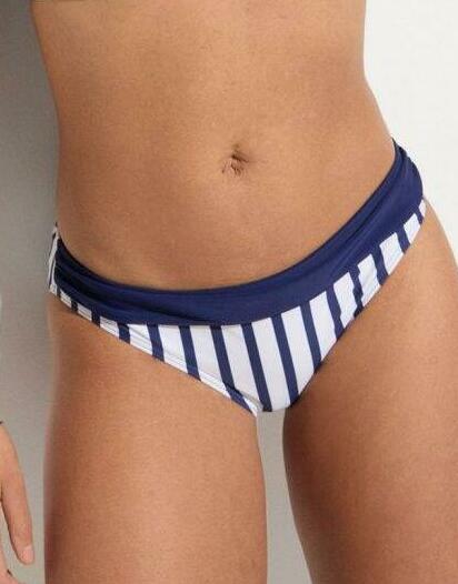 DÓŁ OD BIKINI 