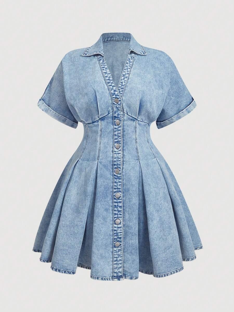 jeansowa rozkloszowana sukienka krótki rękaw v neck