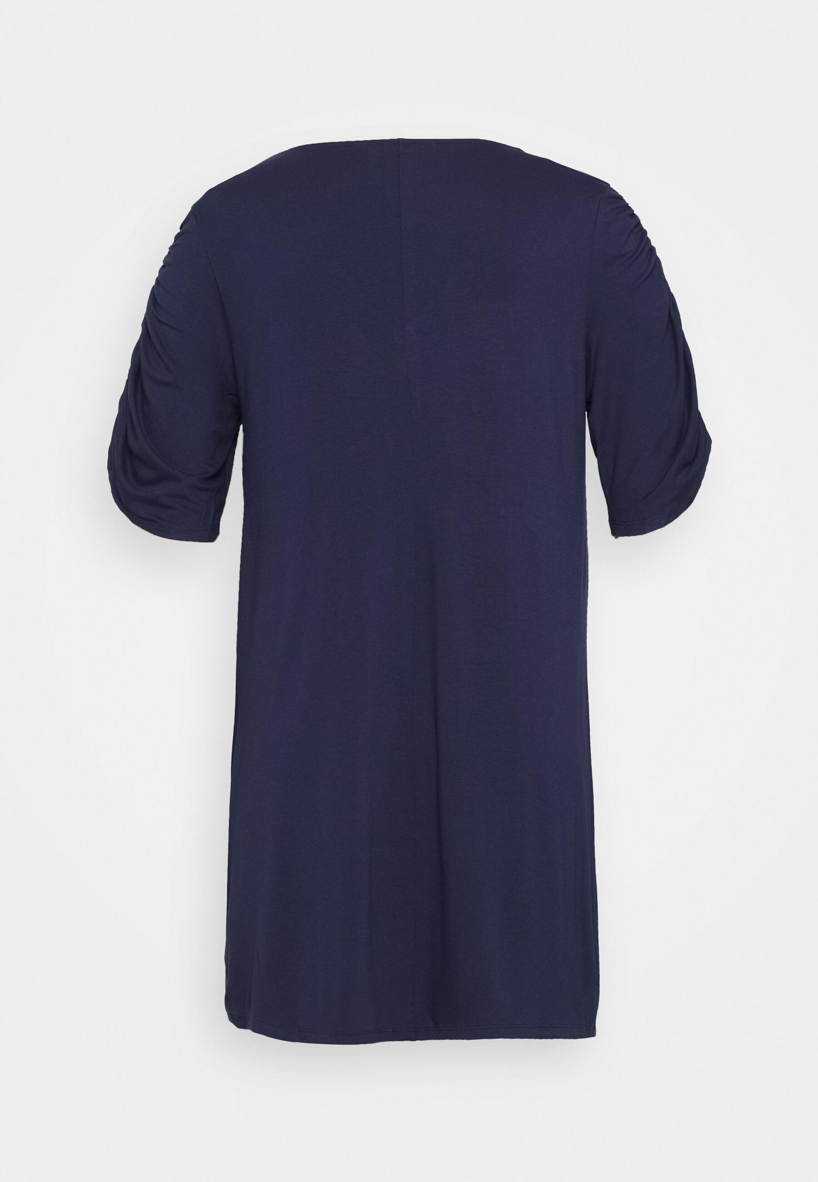 granatowa bluzka v neck