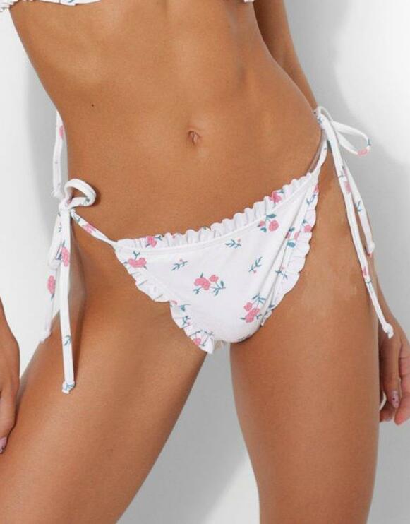 DÓŁ OD BIKINI WZÓR KWIATY