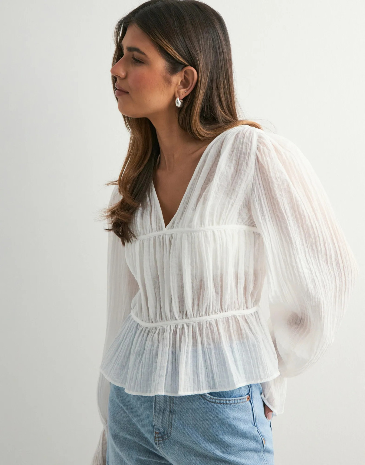 Biała bluzka v neck