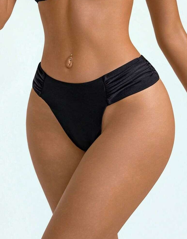 DÓŁ OD BIKINI
