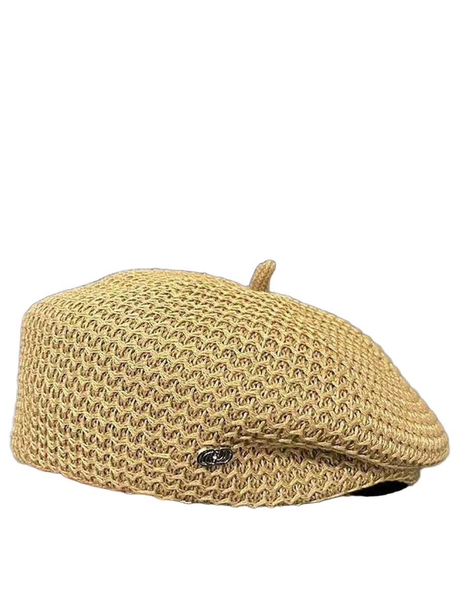 brązowa czapka beret