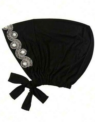 CZARNA BANDANA NA GŁOWĘ ZDOBIENIE