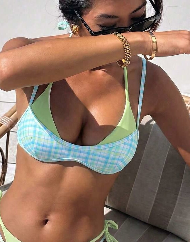 góra od bikini