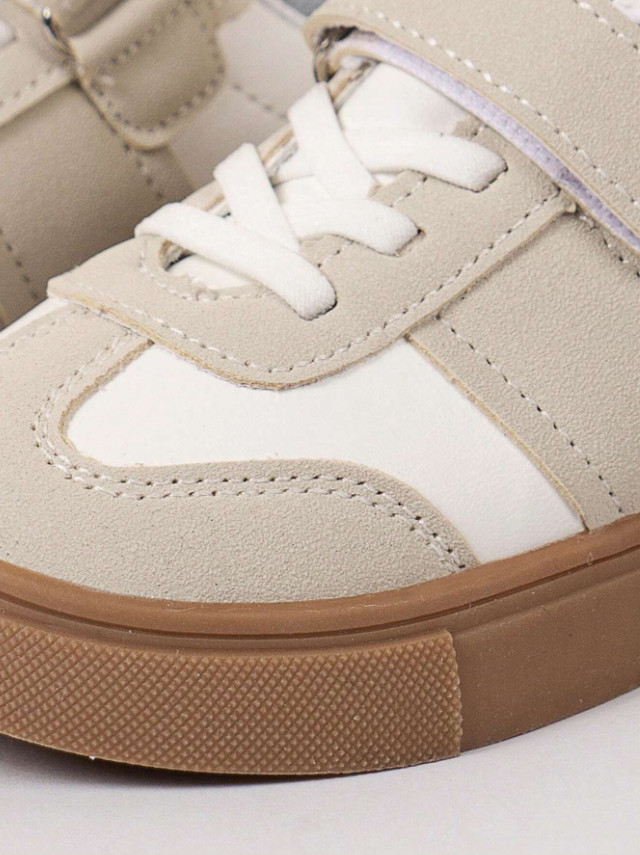 BUTY SPORTOWE KONTRAST