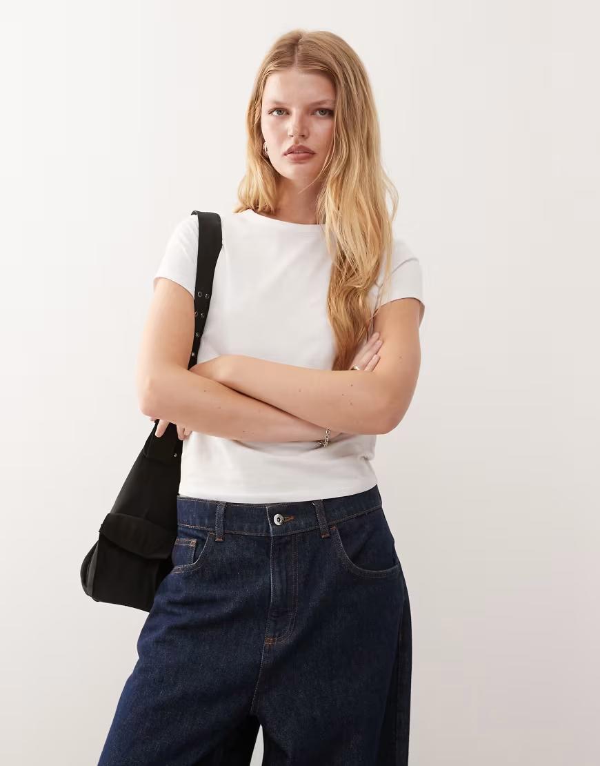 BIAŁY T-SHIRT BASIC 