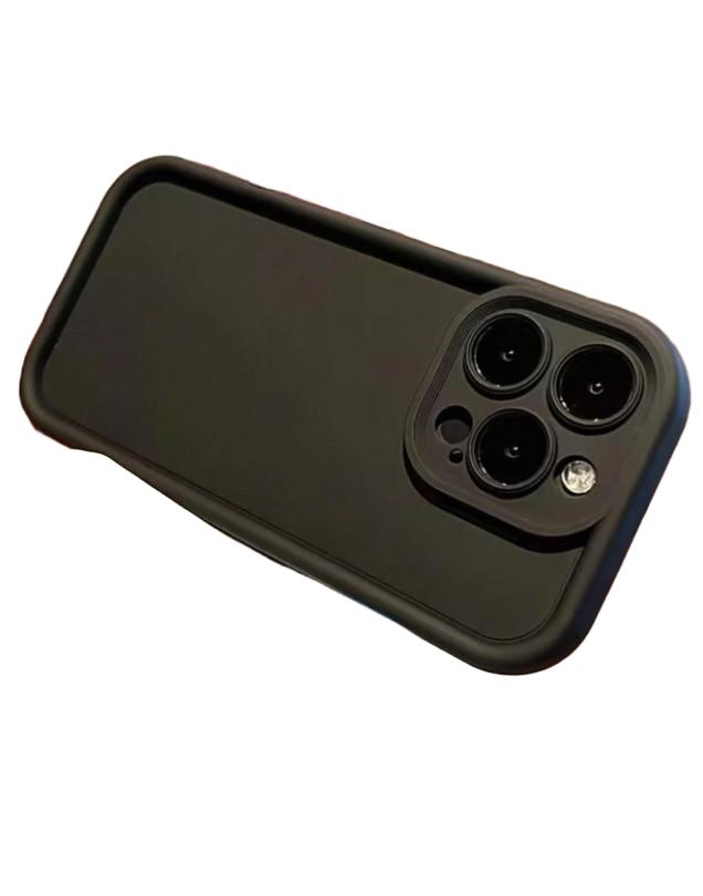 czarny etui iphone 15 pro