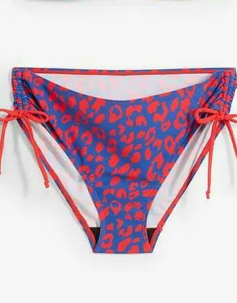 DÓŁ OD BIKINI 