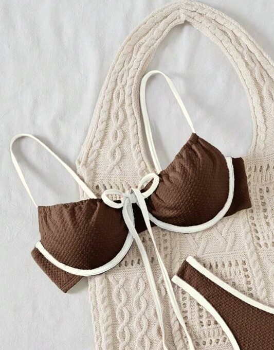 góra od bikini