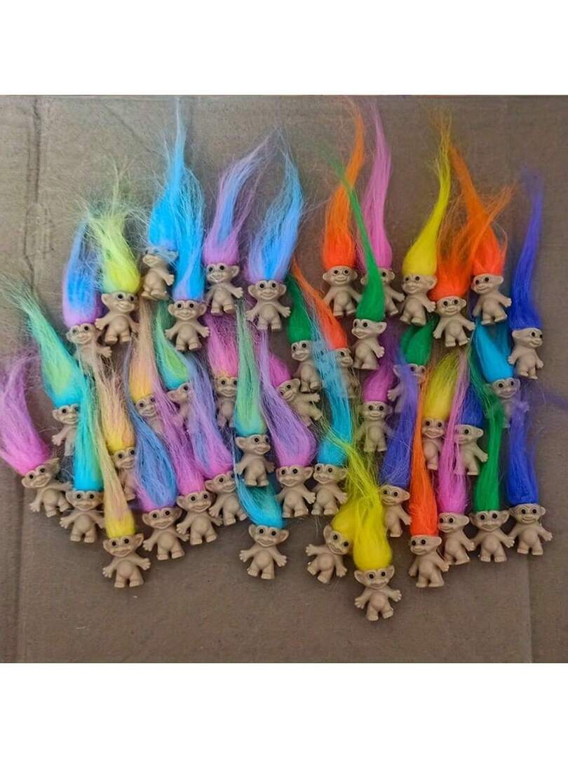 FIGURKI TROLLE 24-PACK