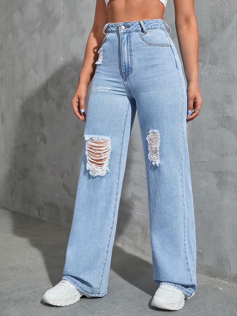 niebieskie spodnie jeans