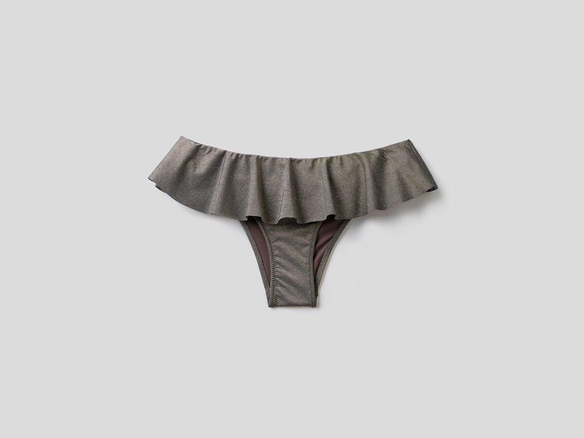 DÓŁ OD BIKINI