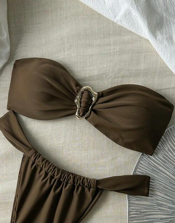 BRĄZOWA GÓRA OD BIKINI
