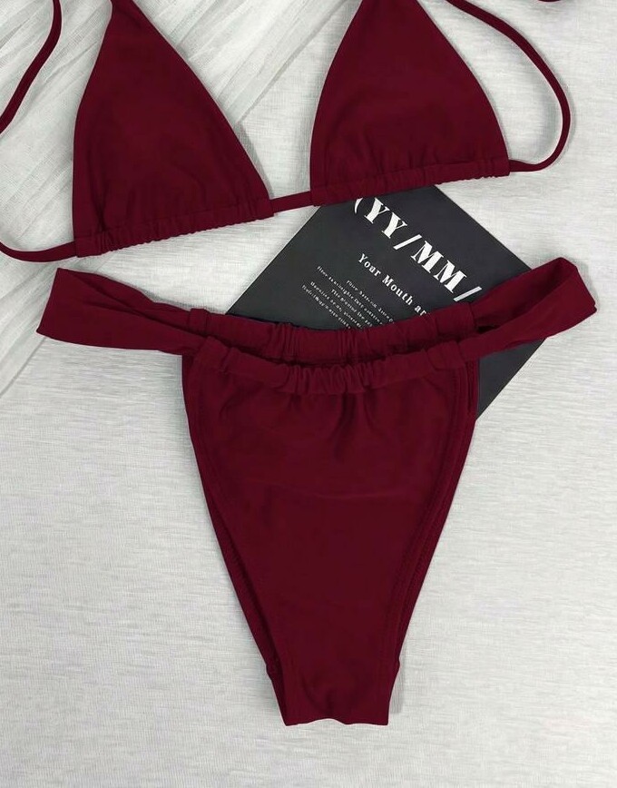 DÓŁ OD BIKINI