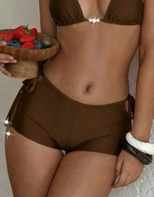 DÓŁ OD BIKINI