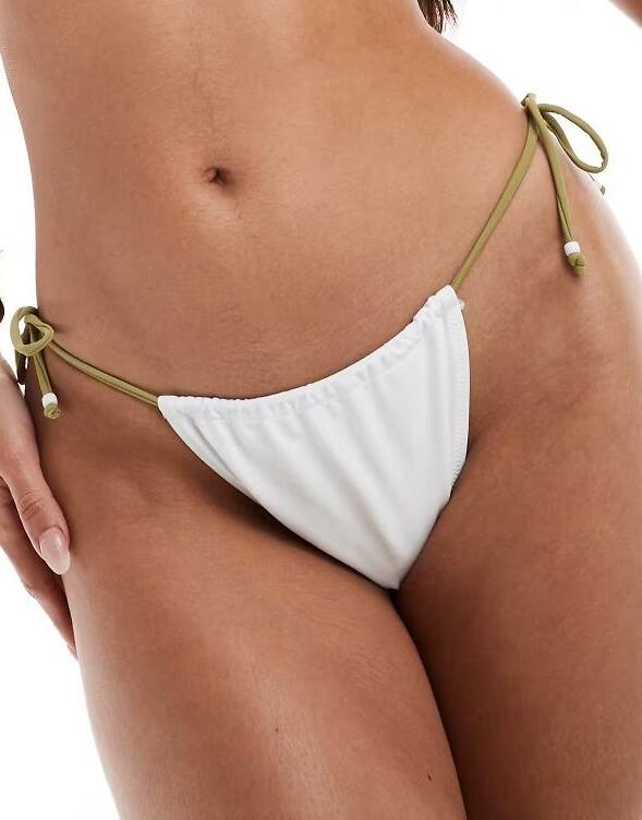 dół od bikini kontrast