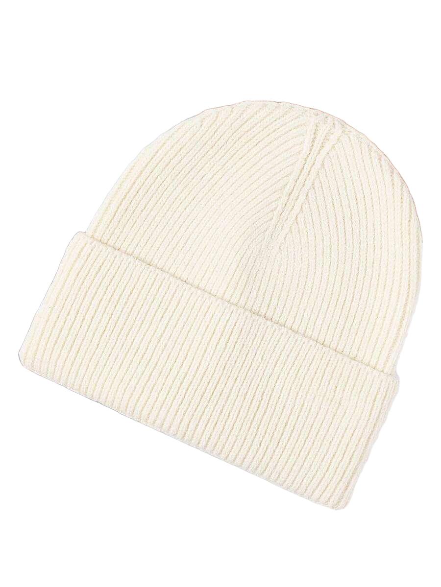 beżowa czapka beanie
