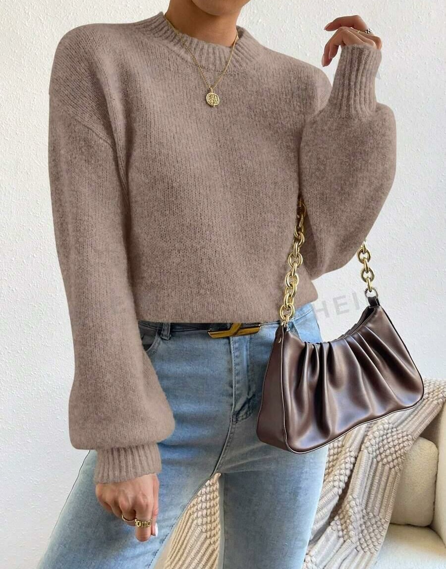 BEŻOWY SWETER STÓJKA