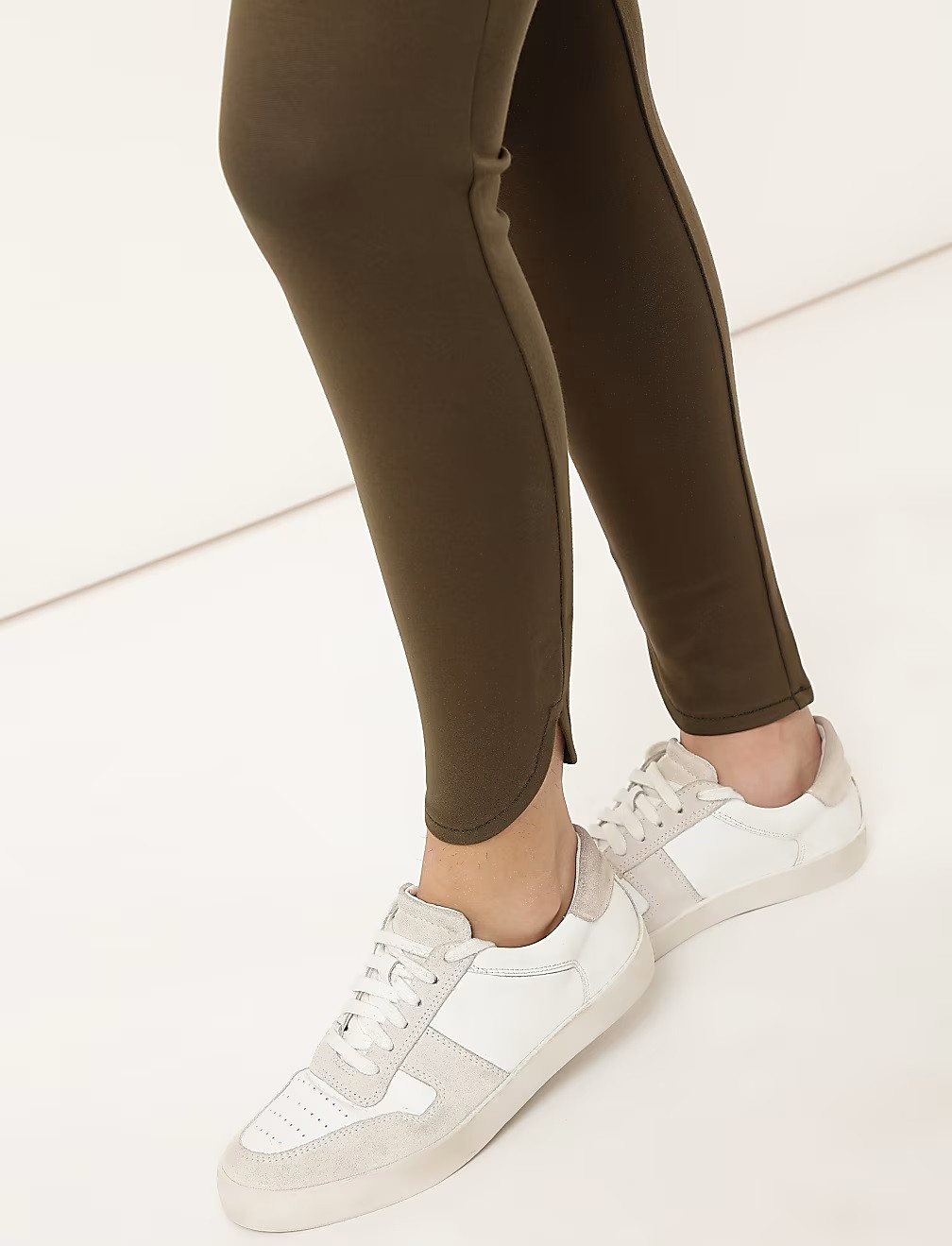 KLASYCZNE LEGGINSY KHAKI T59-4967K-XC