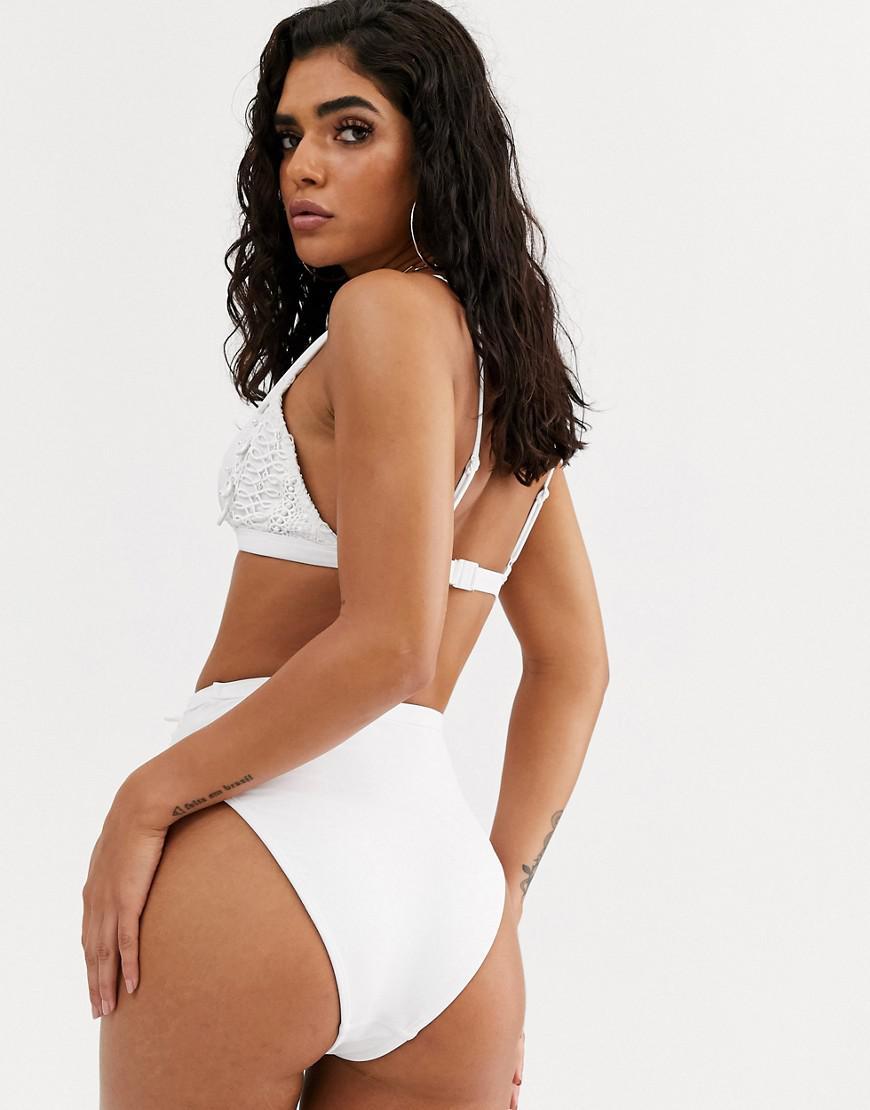 DÓŁ OD BIKINI 